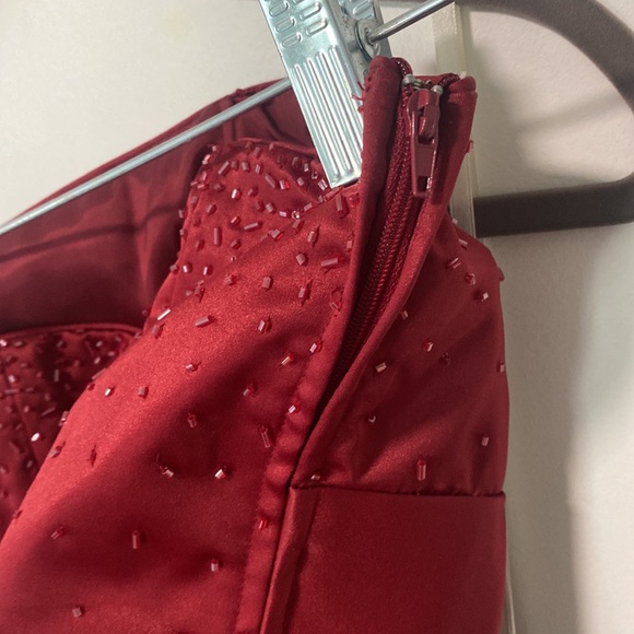 Beautiful evening occasion red strapless dress size US 4 - Picture 4 of 5